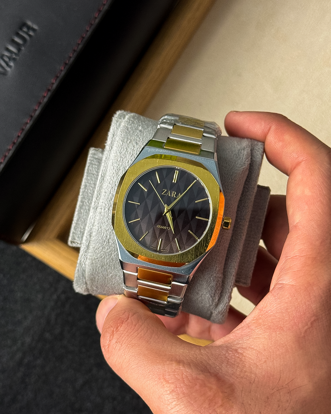 Zara swiss square || Men's