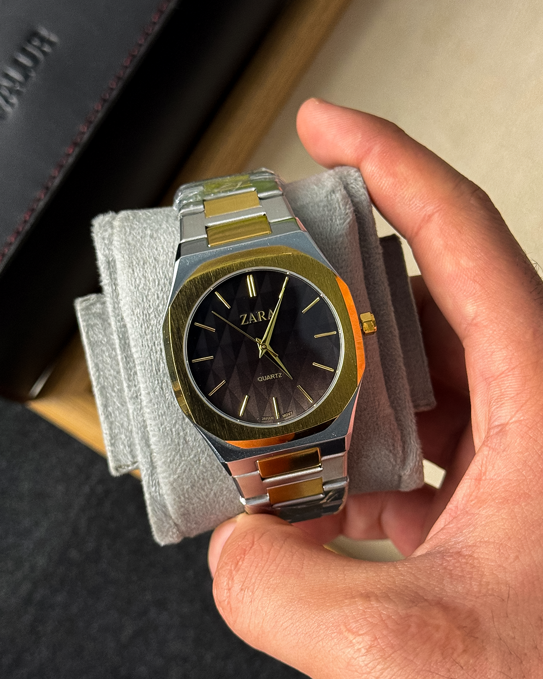 Zara swiss square || Men's