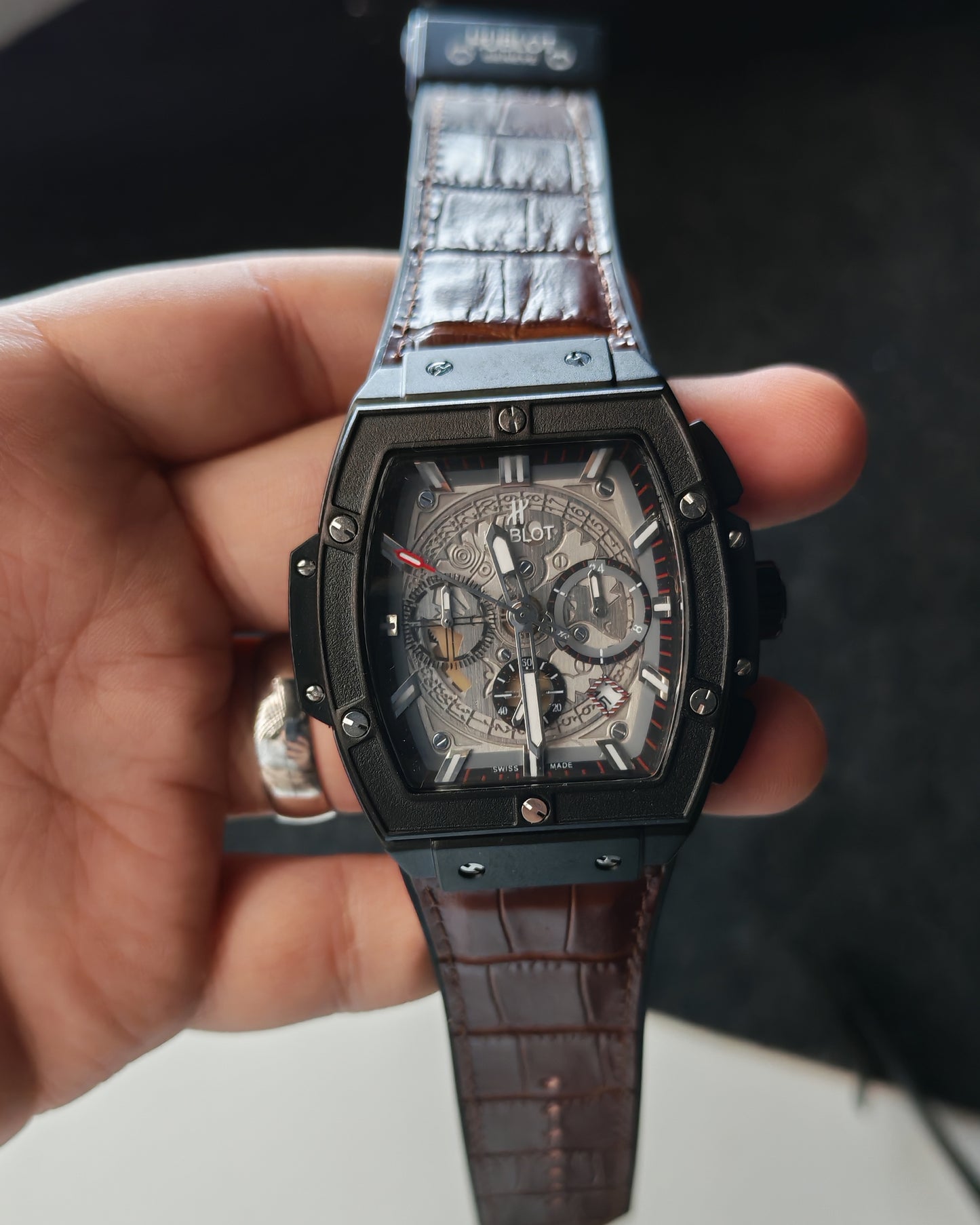 Hublot (MQ) Brown