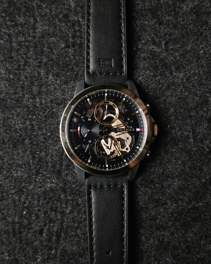 Tommy Hilfiger Leather