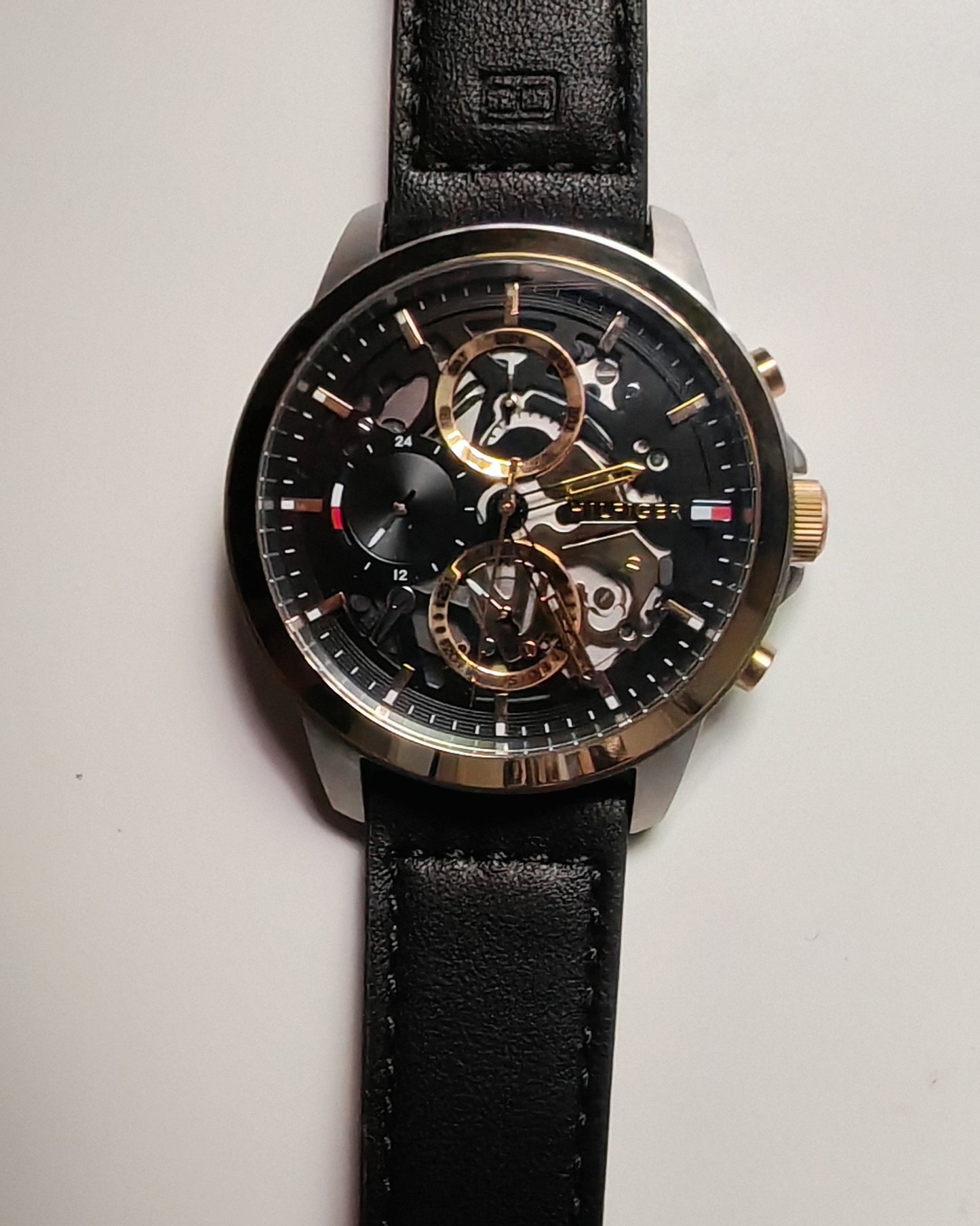 Tommy Hilfiger Leather