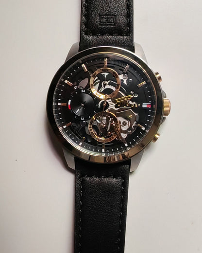 Tommy Hilfiger Leather