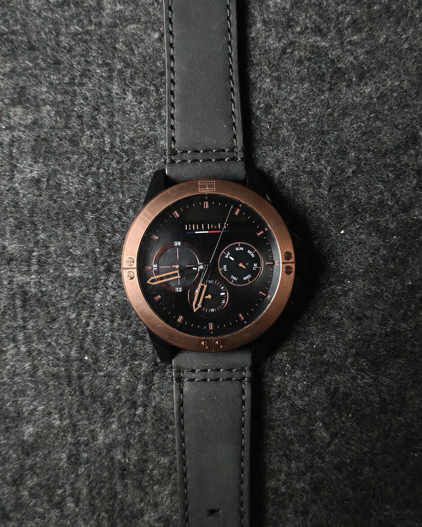 Tommy Hilfiger Leather