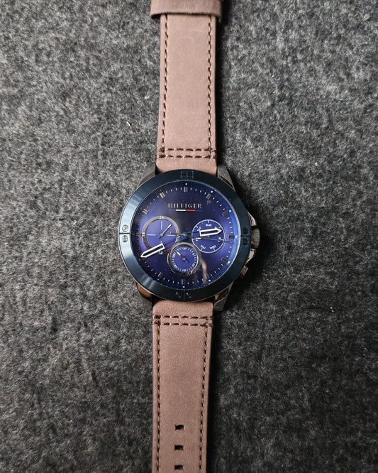 Tommy Hilfiger Leather