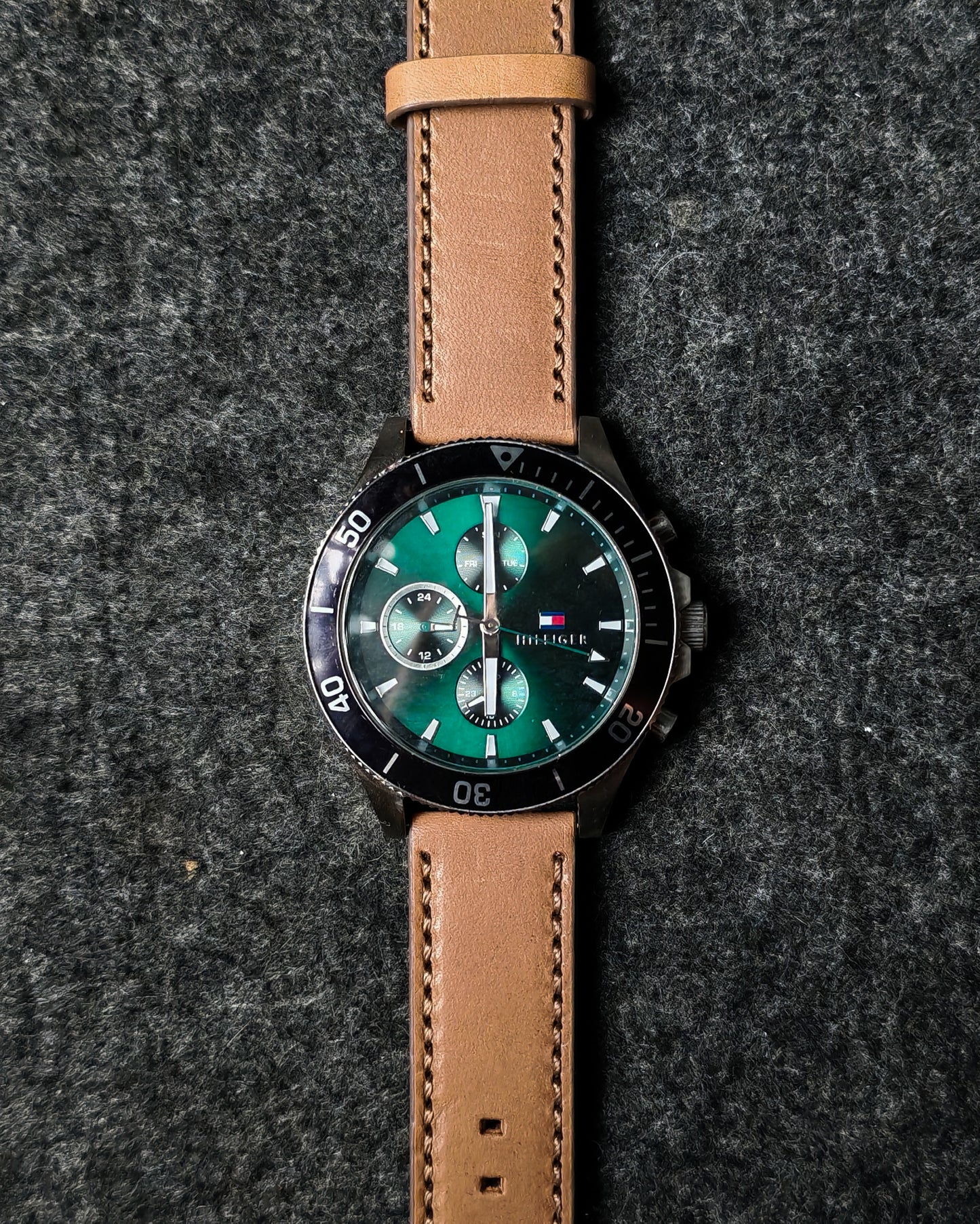 Tommy Hilfiger Leather