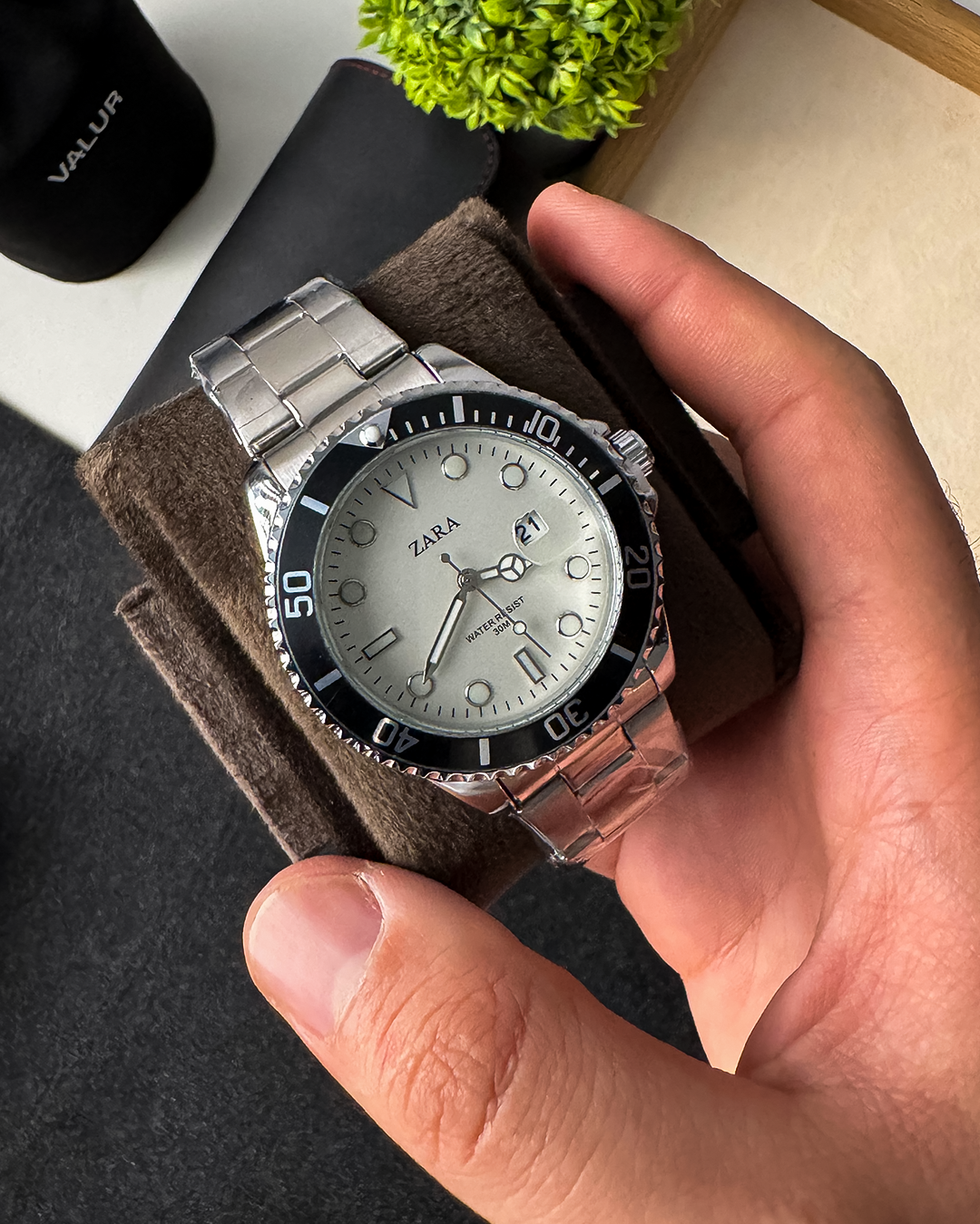 Zara swiss square || Men's