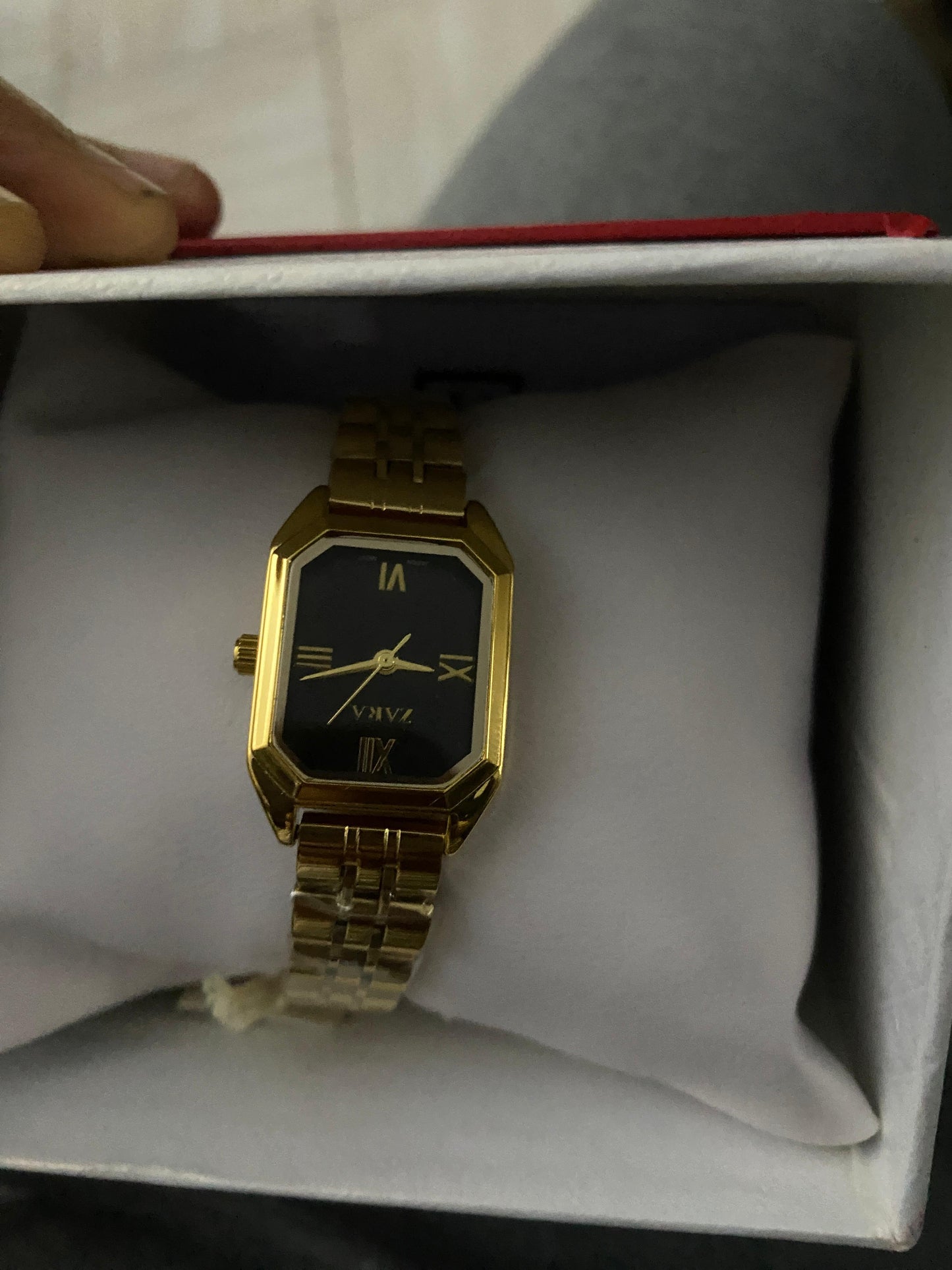 Zara Rectangle || Women's