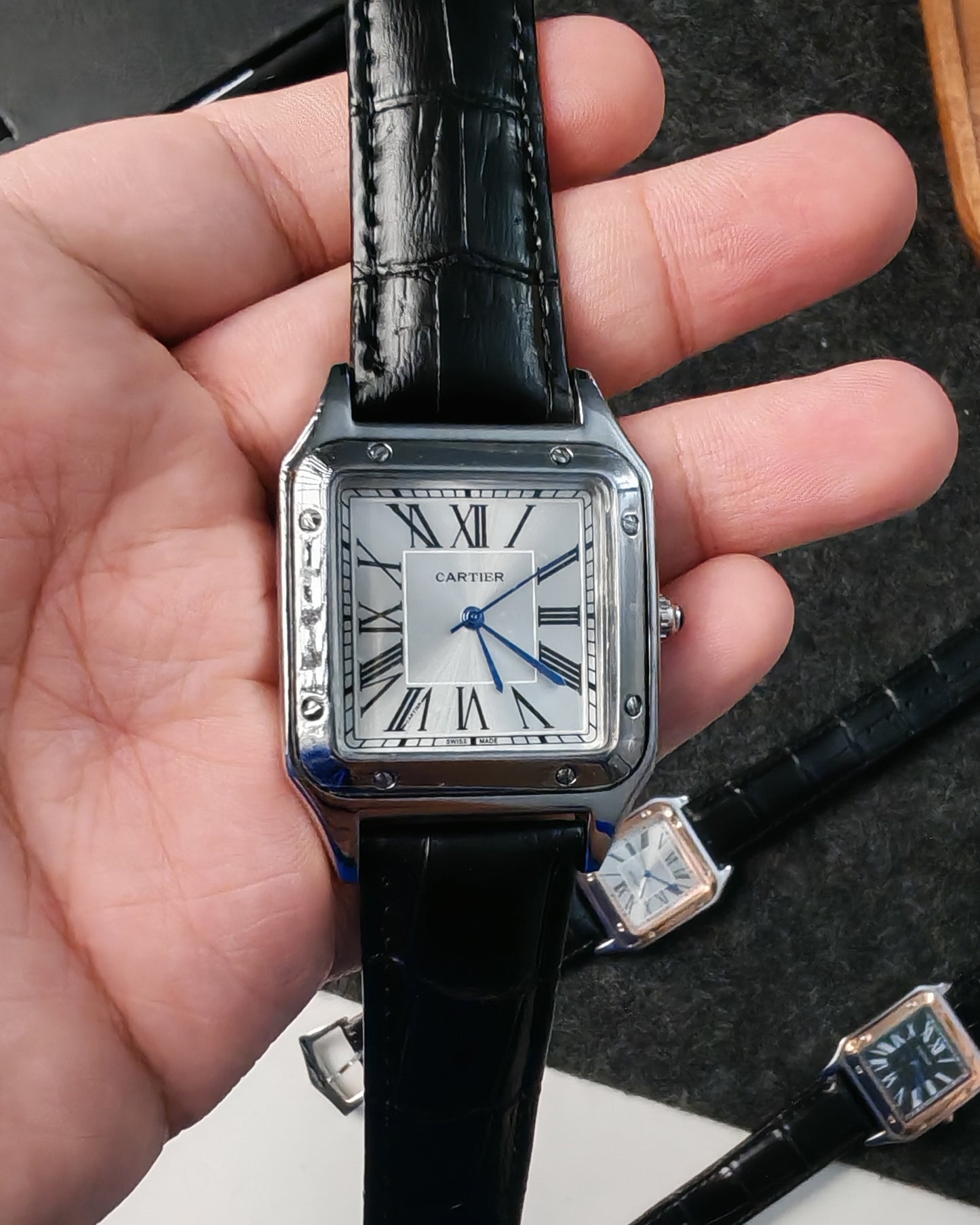 ساعة كارتير رجالي مينا ابيض اطار سيلفر بستراب اسود جلد طبيعي ضد الميه
